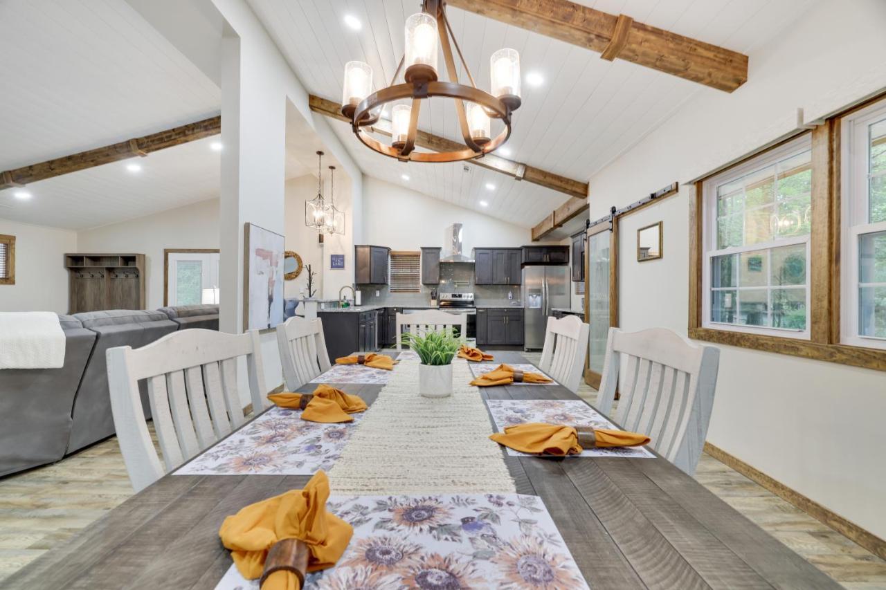 Whiskey Pines Retreat! Single Level Home, Outdoor Firepit, Ac, Bbq! Sleeps 9 In Lake Harmony! Bagian luar foto