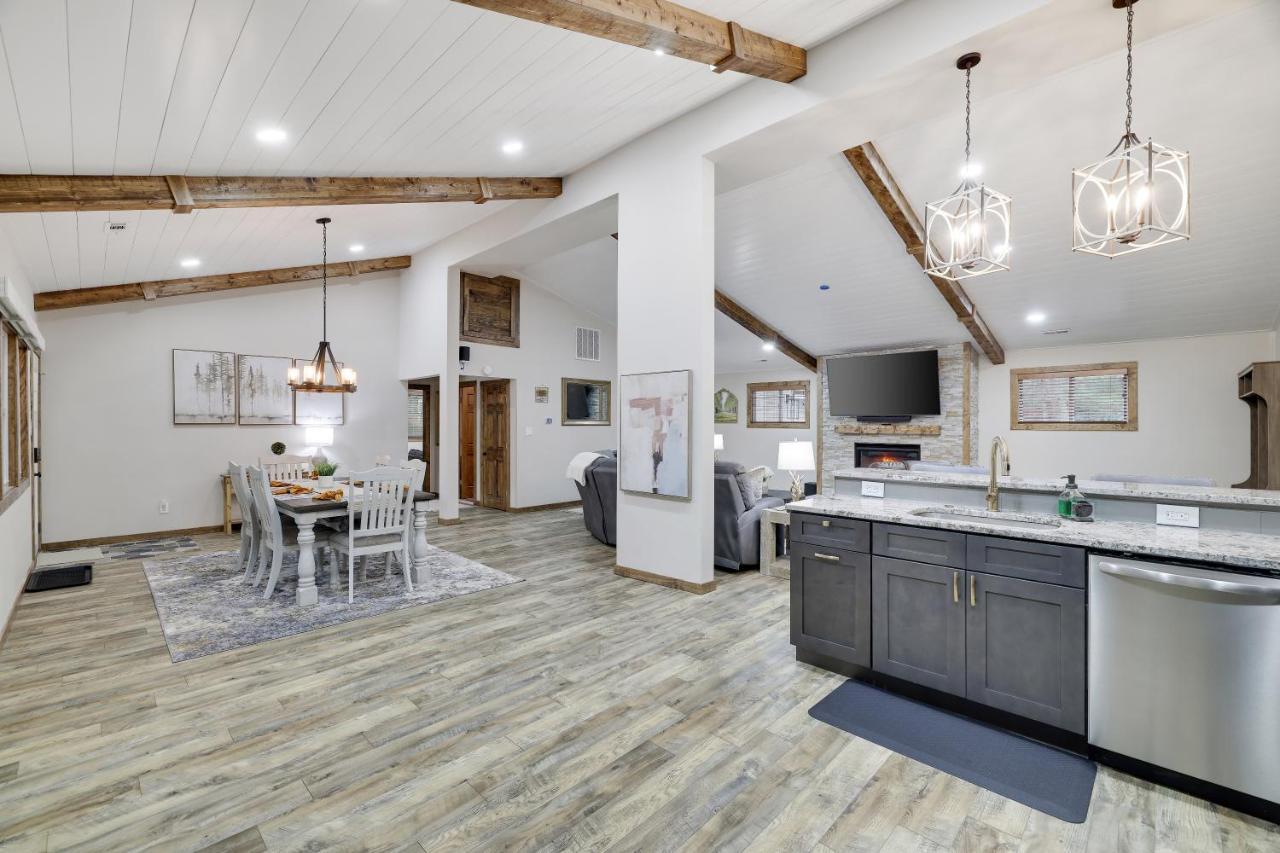 Whiskey Pines Retreat! Single Level Home, Outdoor Firepit, Ac, Bbq! Sleeps 9 In Lake Harmony! Bagian luar foto