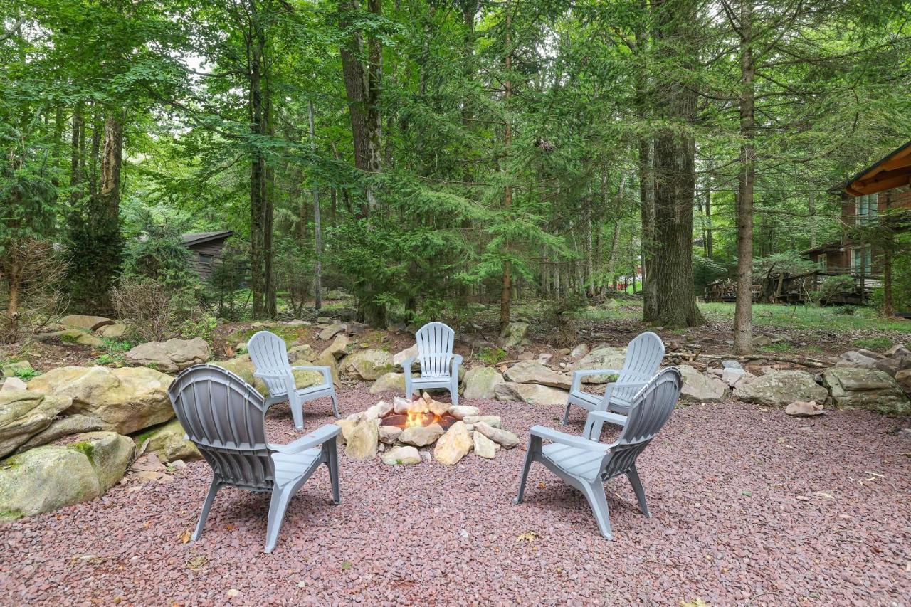 Whiskey Pines Retreat! Single Level Home, Outdoor Firepit, Ac, Bbq! Sleeps 9 In Lake Harmony! Bagian luar foto