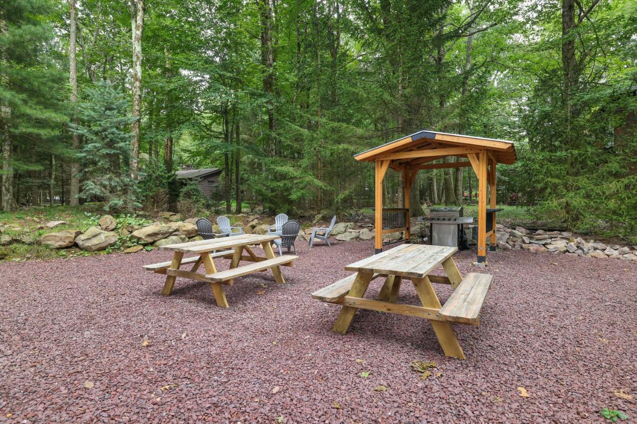 Whiskey Pines Retreat! Single Level Home, Outdoor Firepit, Ac, Bbq! Sleeps 9 In Lake Harmony! Bagian luar foto