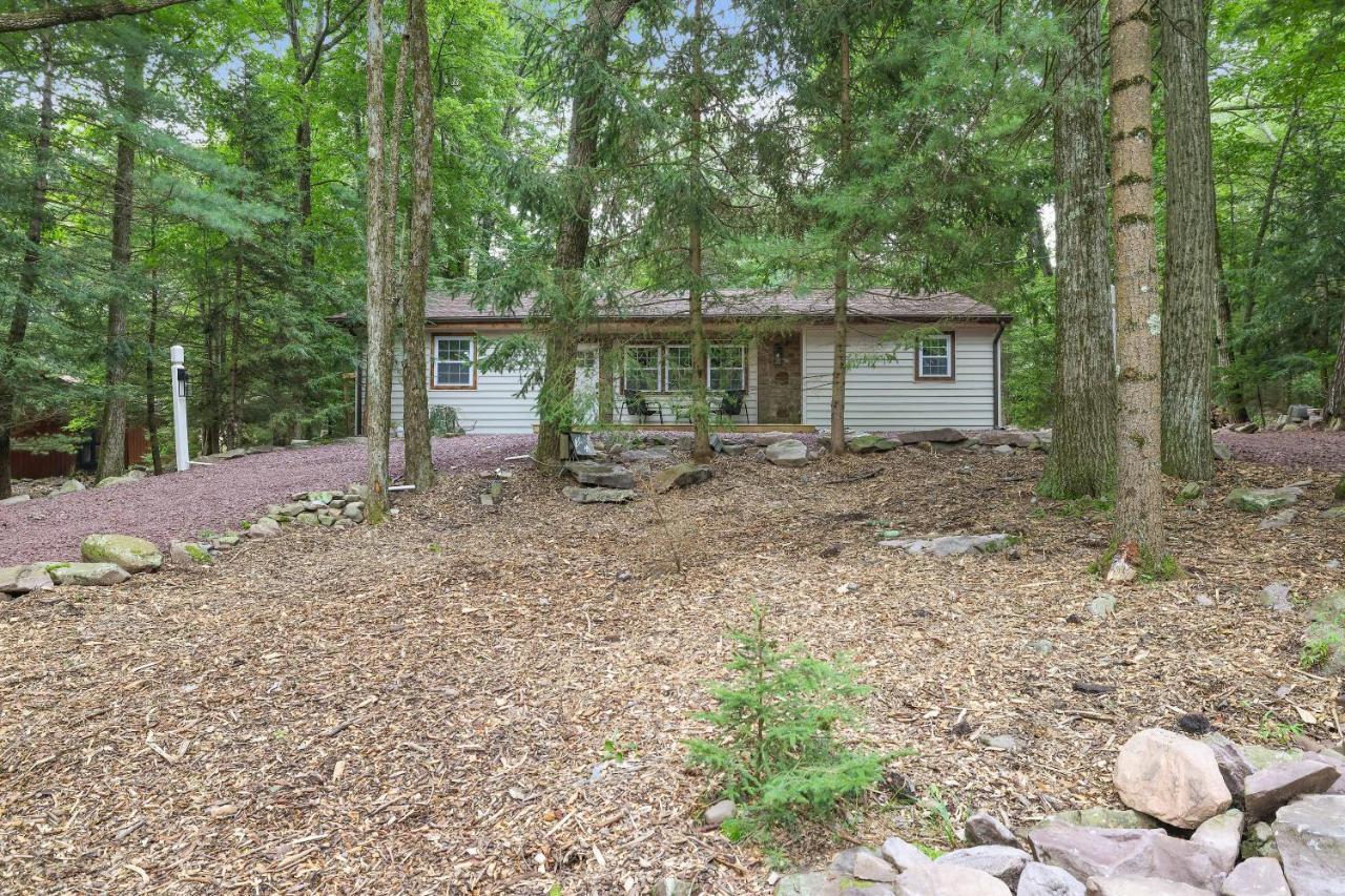 Whiskey Pines Retreat! Single Level Home, Outdoor Firepit, Ac, Bbq! Sleeps 9 In Lake Harmony! Bagian luar foto