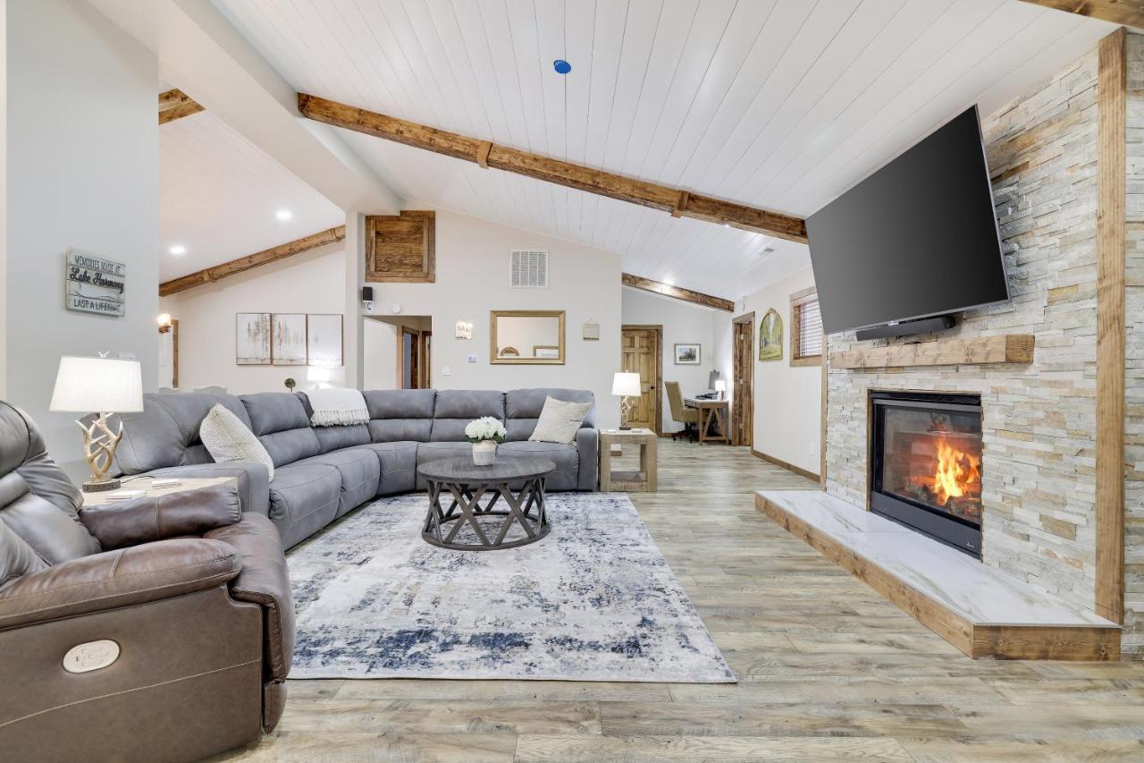Whiskey Pines Retreat! Single Level Home, Outdoor Firepit, Ac, Bbq! Sleeps 9 In Lake Harmony! Bagian luar foto